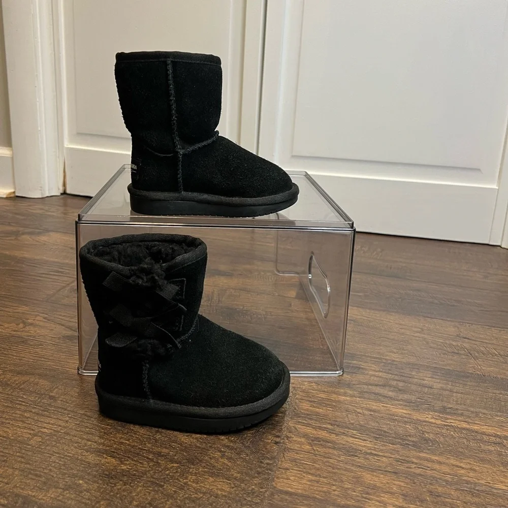 Koolaburra By Ugg Kids Victoria Short Boot Size Kids 6 Color Black